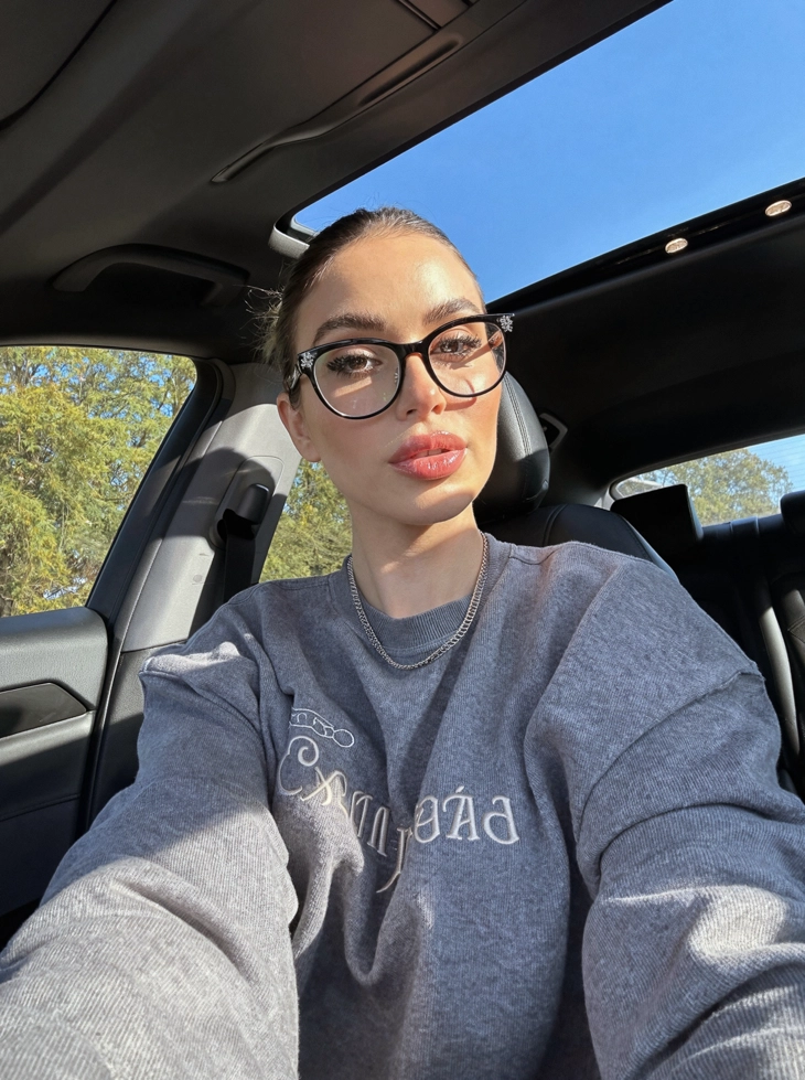 Bounce on that cock! (Great Re